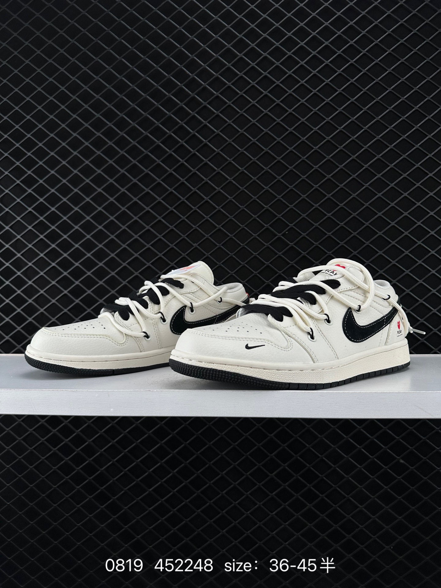 Air Jordan 1 Low GS”Light Smoke Grey/Black“